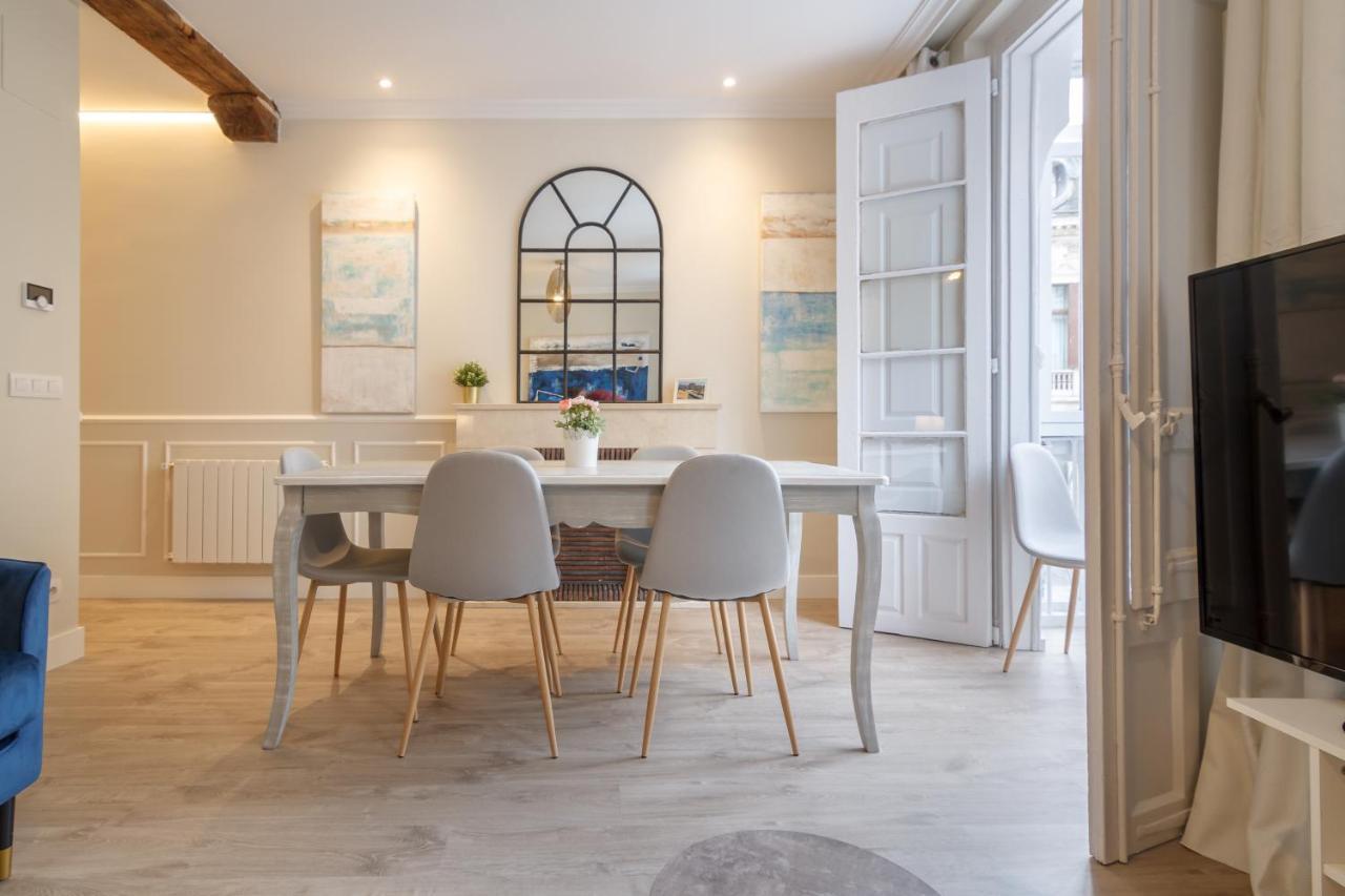 Paseo Del Arenal En El Casco Viejo Apartment Bilbao Ngoại thất bức ảnh
