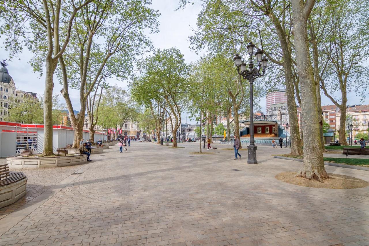 Paseo Del Arenal En El Casco Viejo Apartment Bilbao Ngoại thất bức ảnh